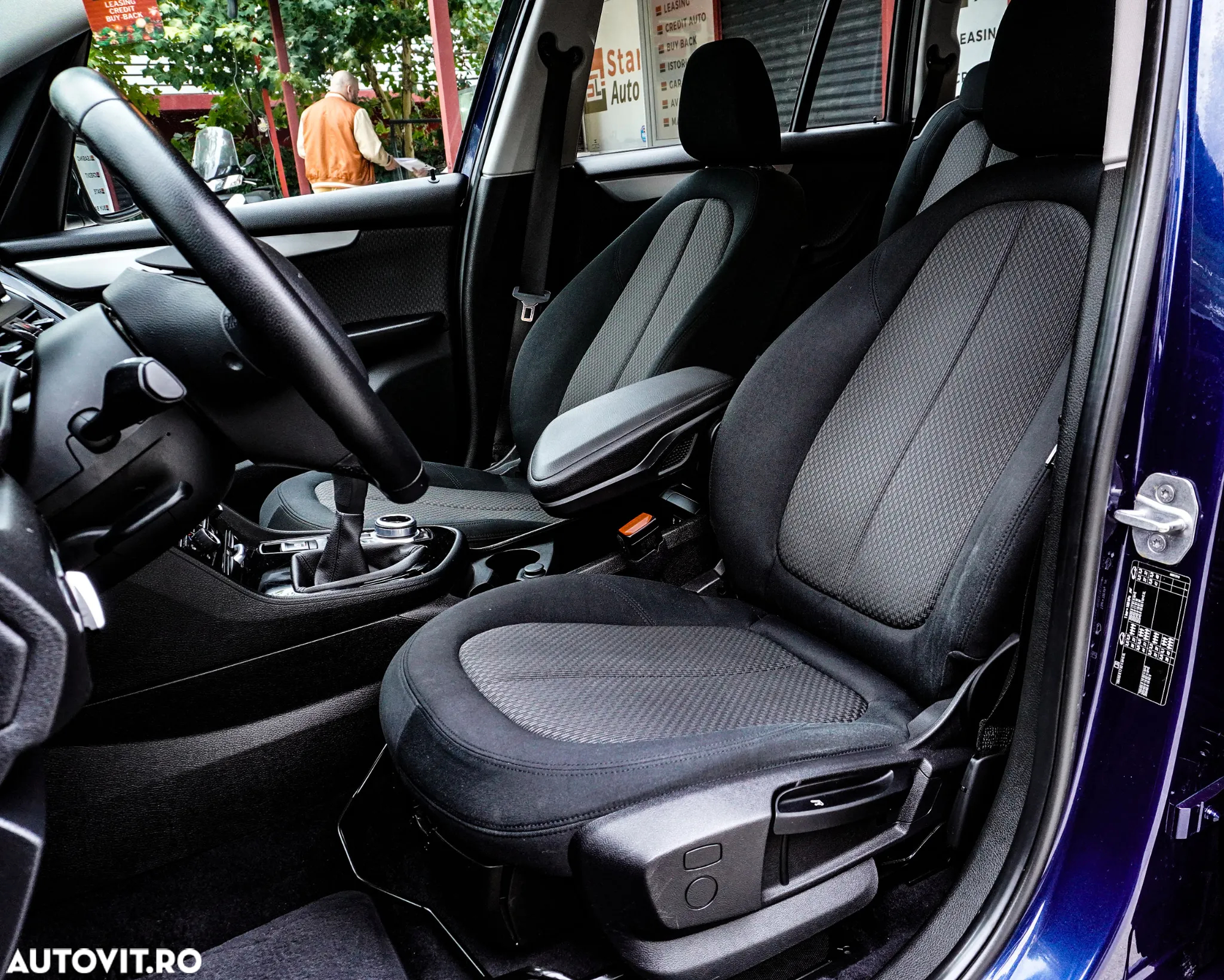 BMW Seria 2 216d Advantage - 14