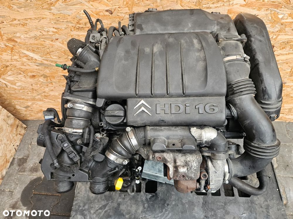 Silnik 1.6 HDI 9HZ Citroen C4 Picasso 10JB66 - 1