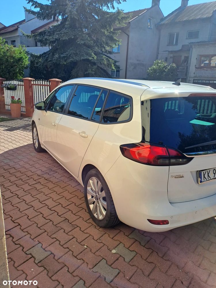 Opel Zafira - 5