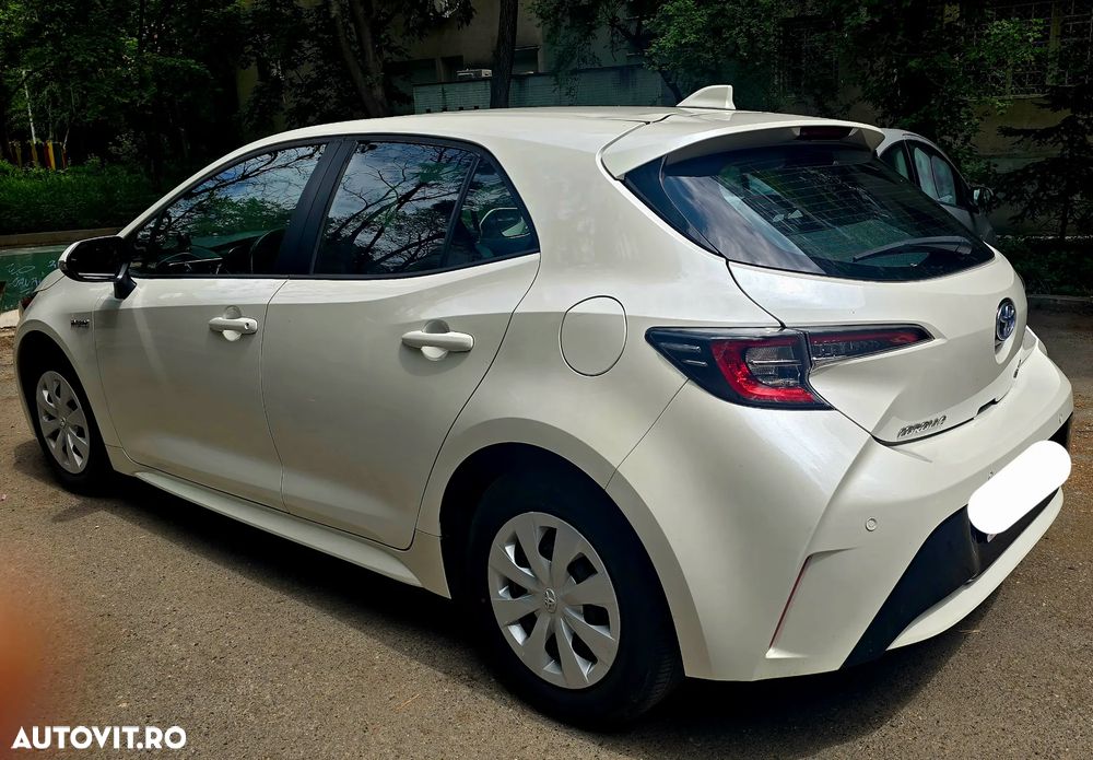 Toyota Corolla 1.8 HSD Business - 3