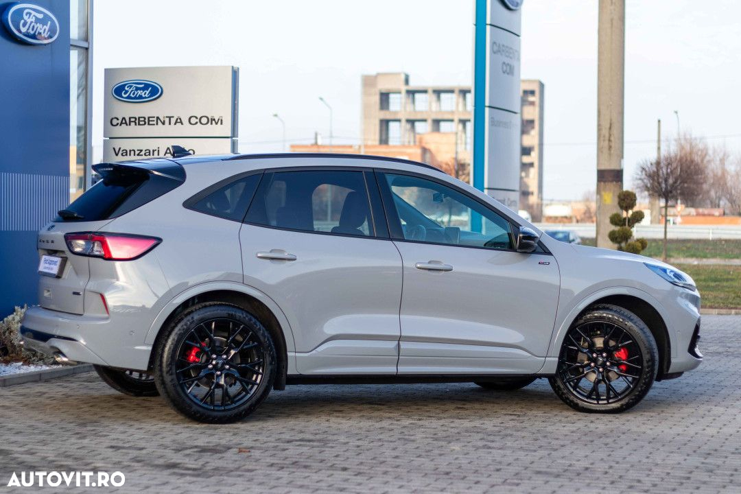 Ford Kuga - 12