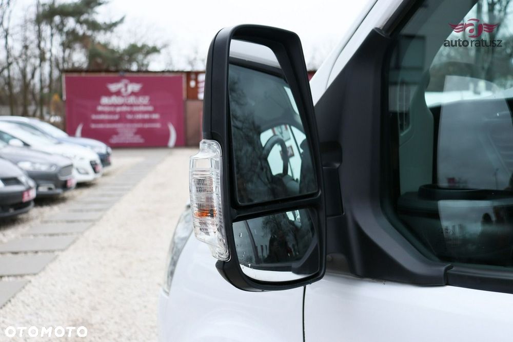 Ford Transit - 17
