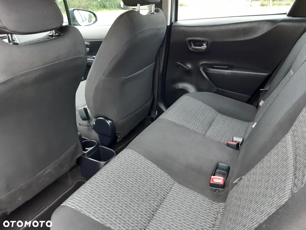 Toyota Yaris 1.33 VVT-i Comfort - 15