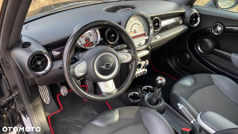 MINI John Cooper Works - 14