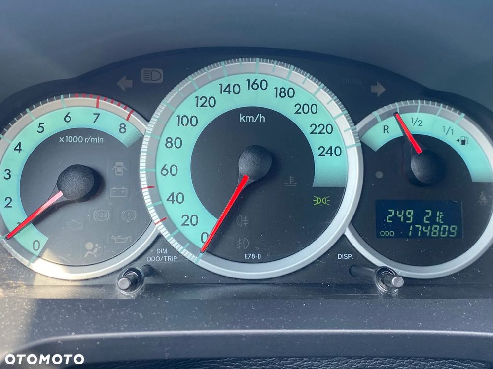 Toyota Corolla 1.6 VVT-i Sol - 15
