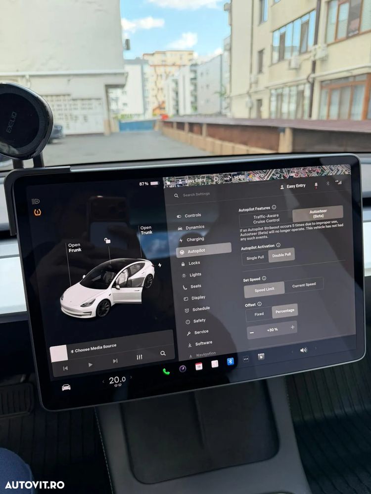 Tesla Model 3 Langstreckenbatterie Allradantrieb Dual Motor - 24