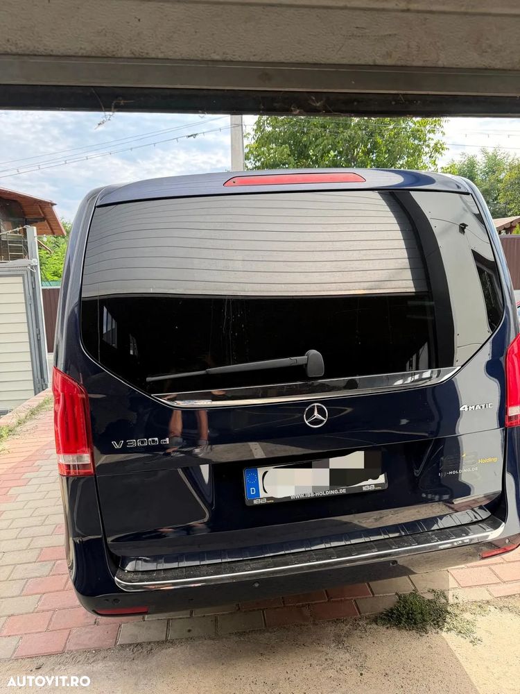 Mercedes-Benz V - 6