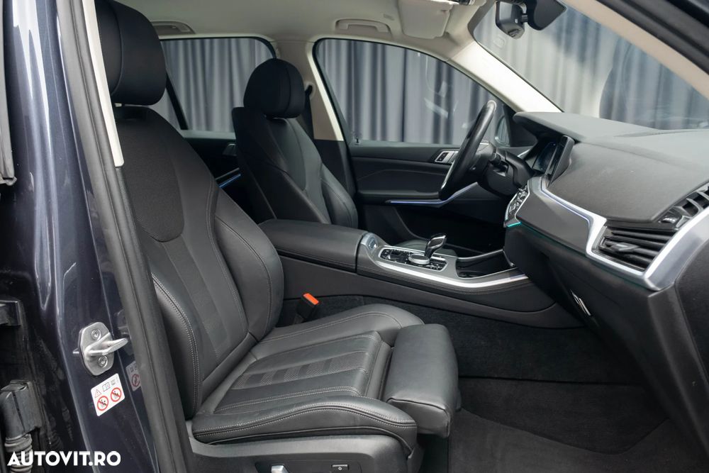 BMW X5 xDrive45e - 11