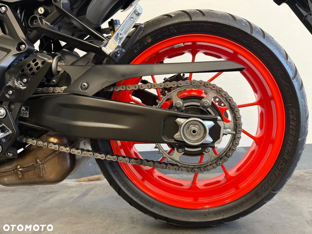 Yamaha MT - 9