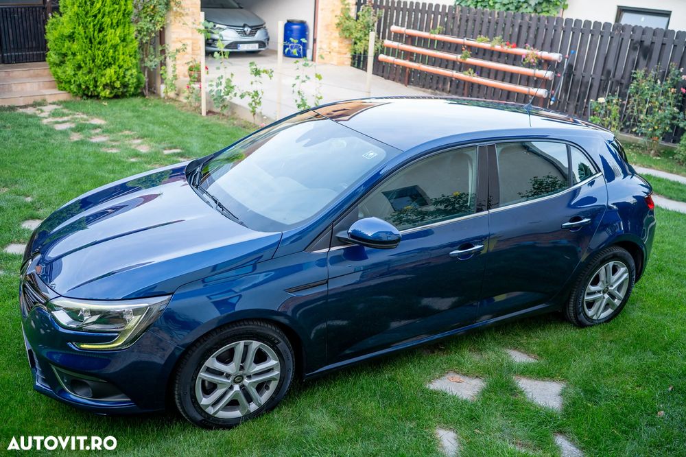 Renault Megane BLUE dCi 115 EDC BUSINESS EDITION - 6