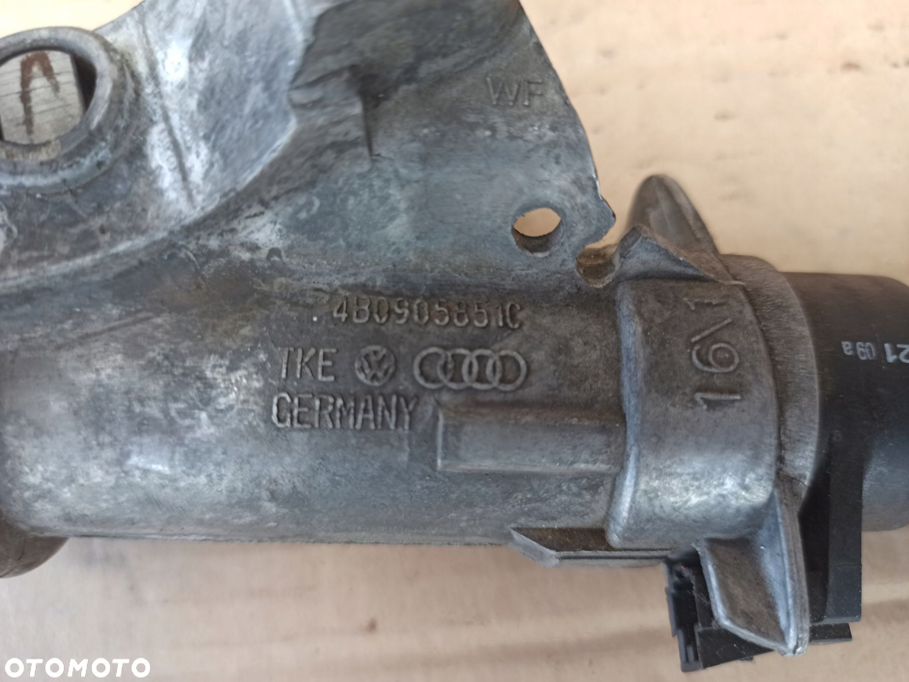 Stacyjka + kluczyk SEAT IBIZA IV 6J 4B0905851C EUR - 4