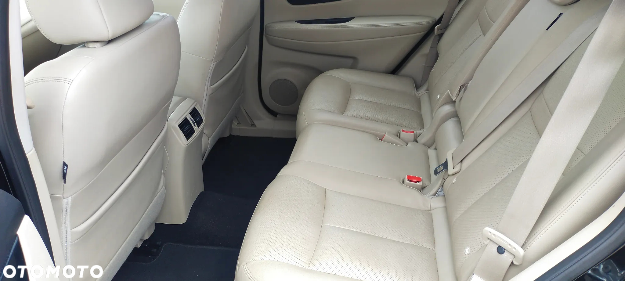 Nissan X-Trail 1.6 DCi Tekna 2WD - 21