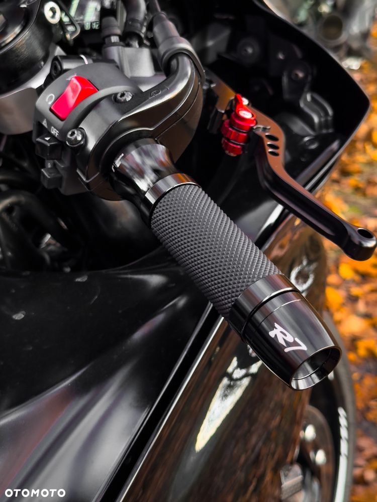 Yamaha R7 - 6