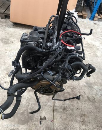 Motor SKODA VW GOLF 1.6L 110 CV - CWV CWVA - 3