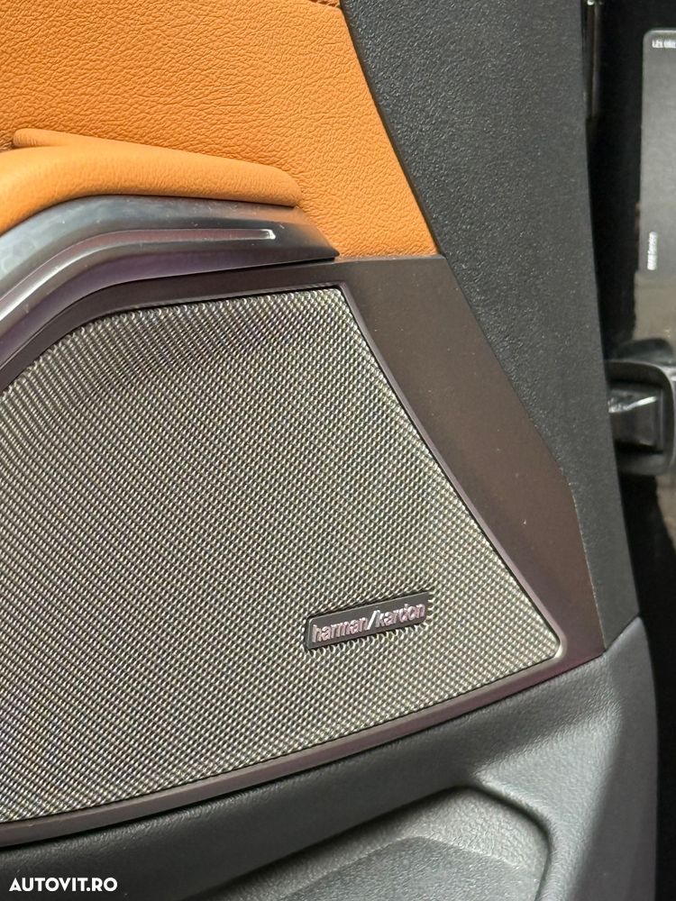 BMW M3 M340d xDrive - 12