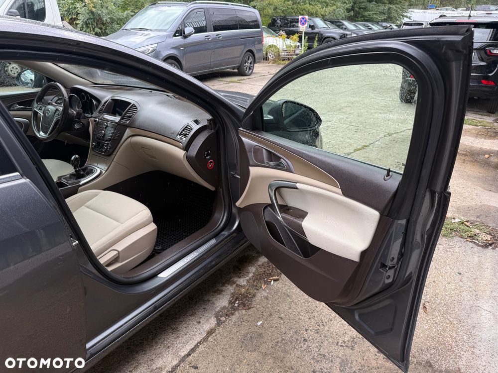 Opel Insignia 2.0 CDTI Cosmo - 12
