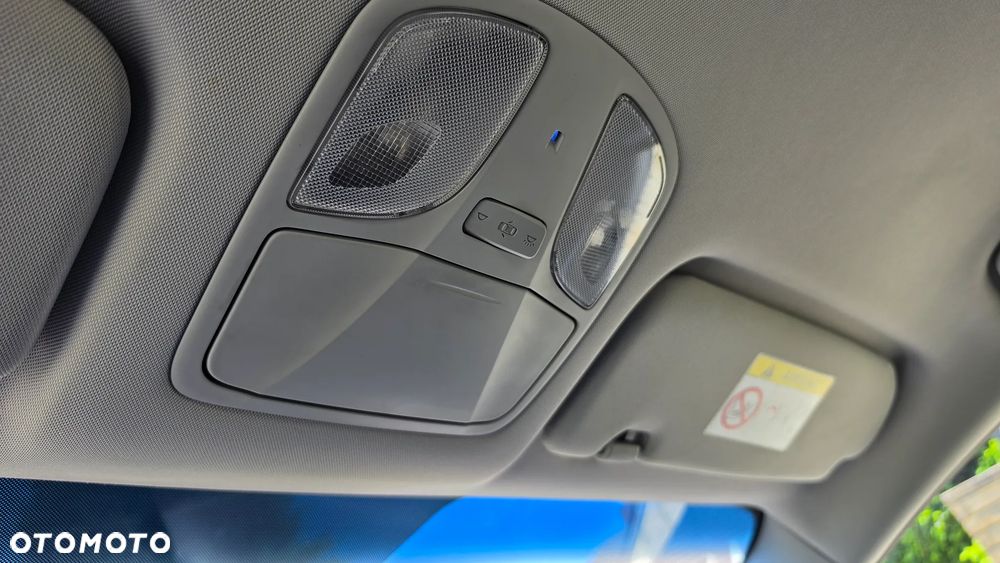 Hyundai i40 Kombi blue 1.6 Space - 22