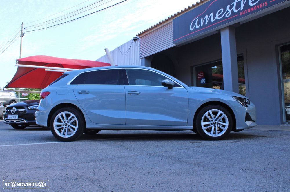 Audi A3 Sportback 30 TFSI Advanced S tronic - 4