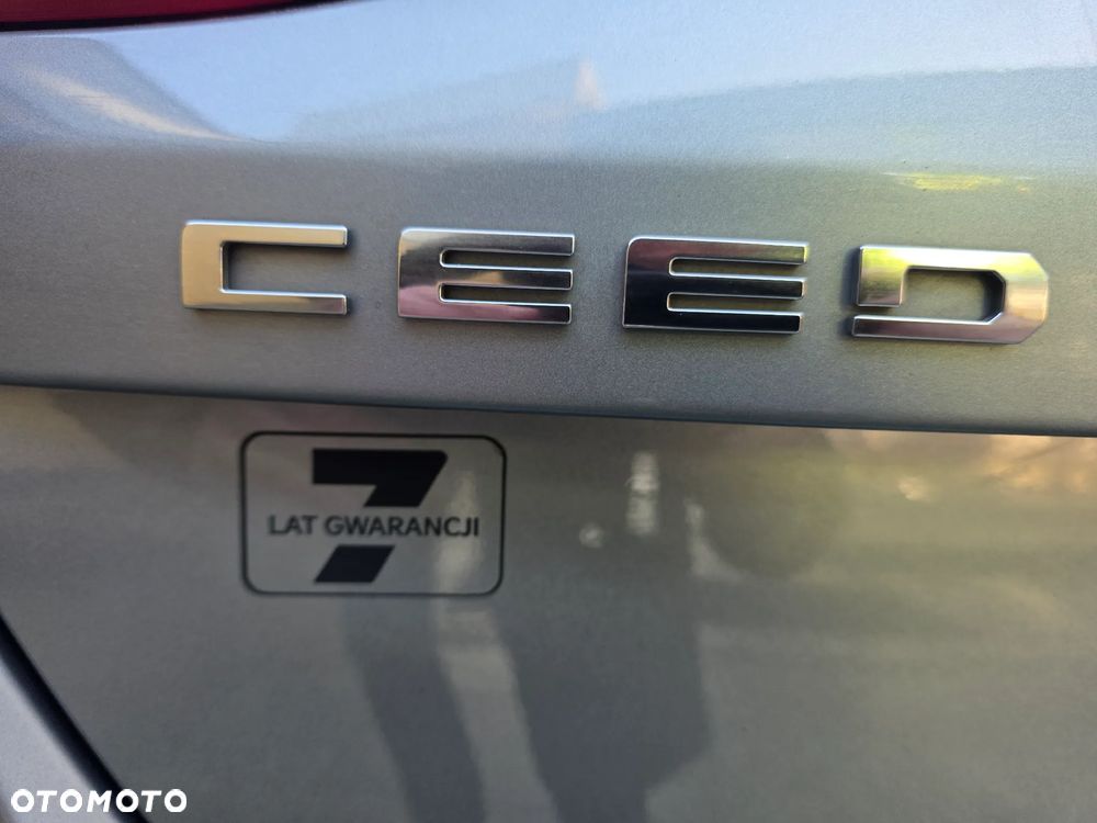 Kia Ceed 1.0 T-GDI M - 37