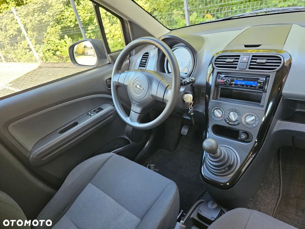 Opel Agila 1.0 Essentia EU5 - 9