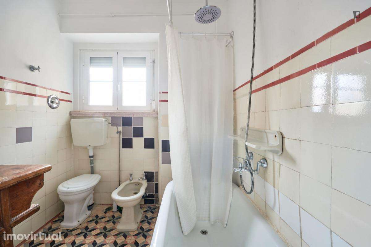 Quarto - localizado em Alameda Lisbon - Grande imagem: 5/53