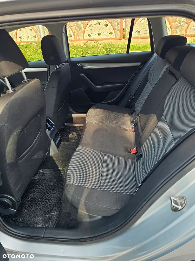 Skoda Octavia 1.6 TDI Green tec Active - 17