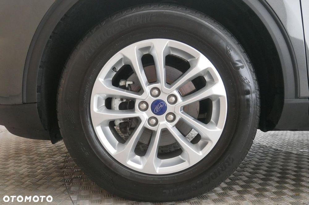 Ford Kuga - 14