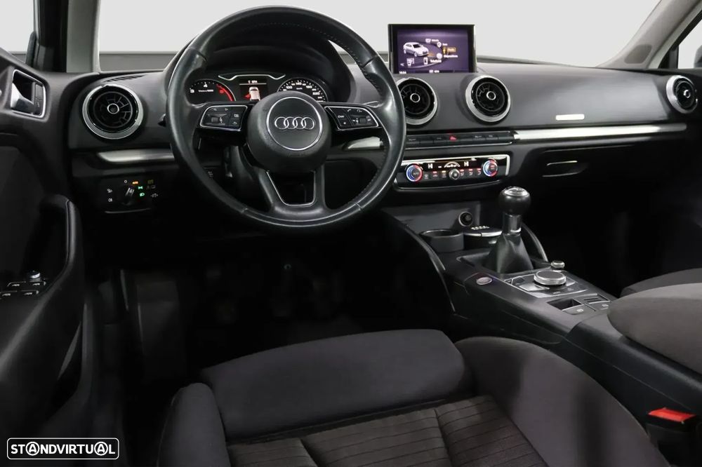 Audi A3 Sportback 1.6 TDI Sport - 5
