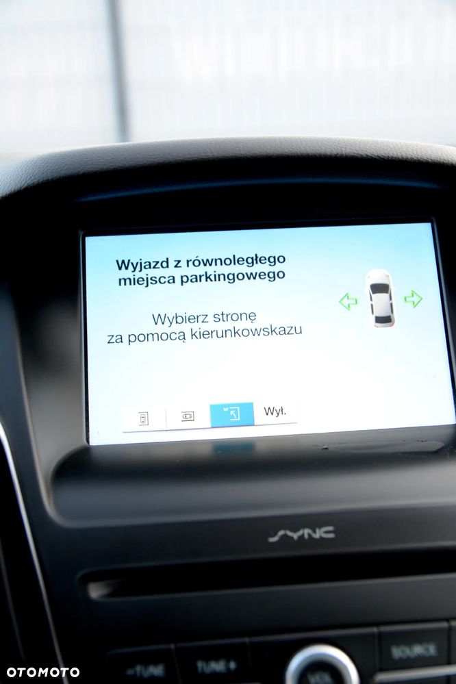 Ford Focus - 24