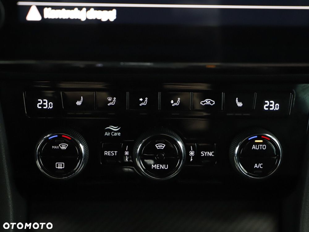 Skoda Superb 2.0 TDI SCR Sportline DSG - 20