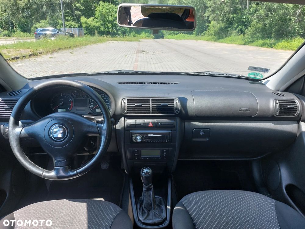 Seat Leon 1.6 Signo - 11