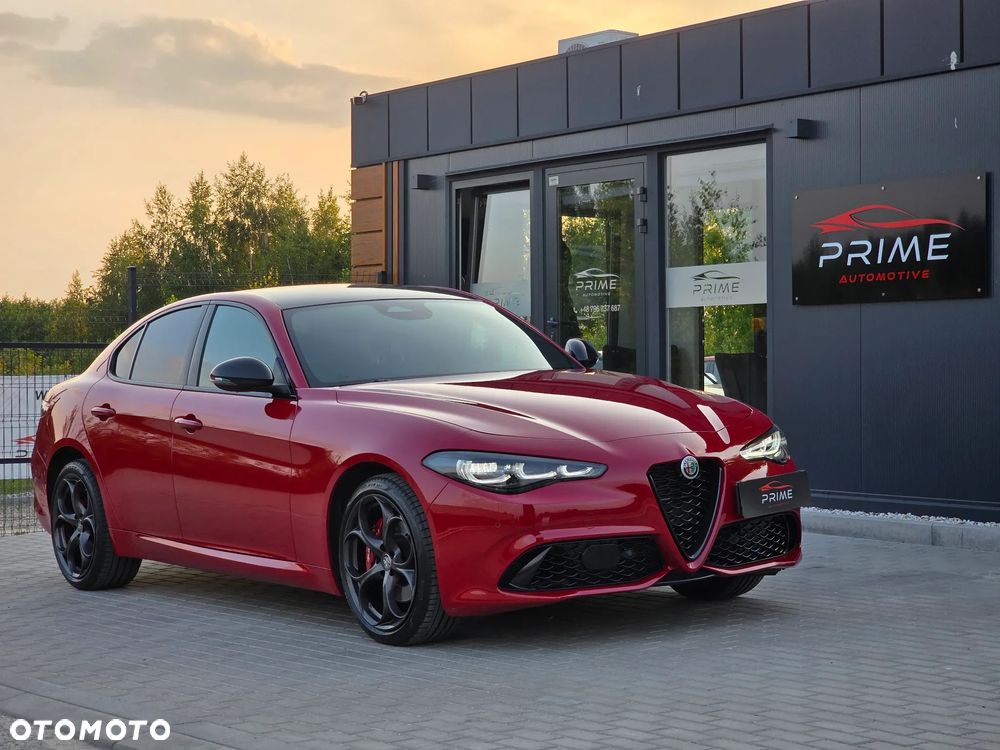 Alfa Romeo Giulia 2.0 Turbo Tributo Italiano Q4 - 6