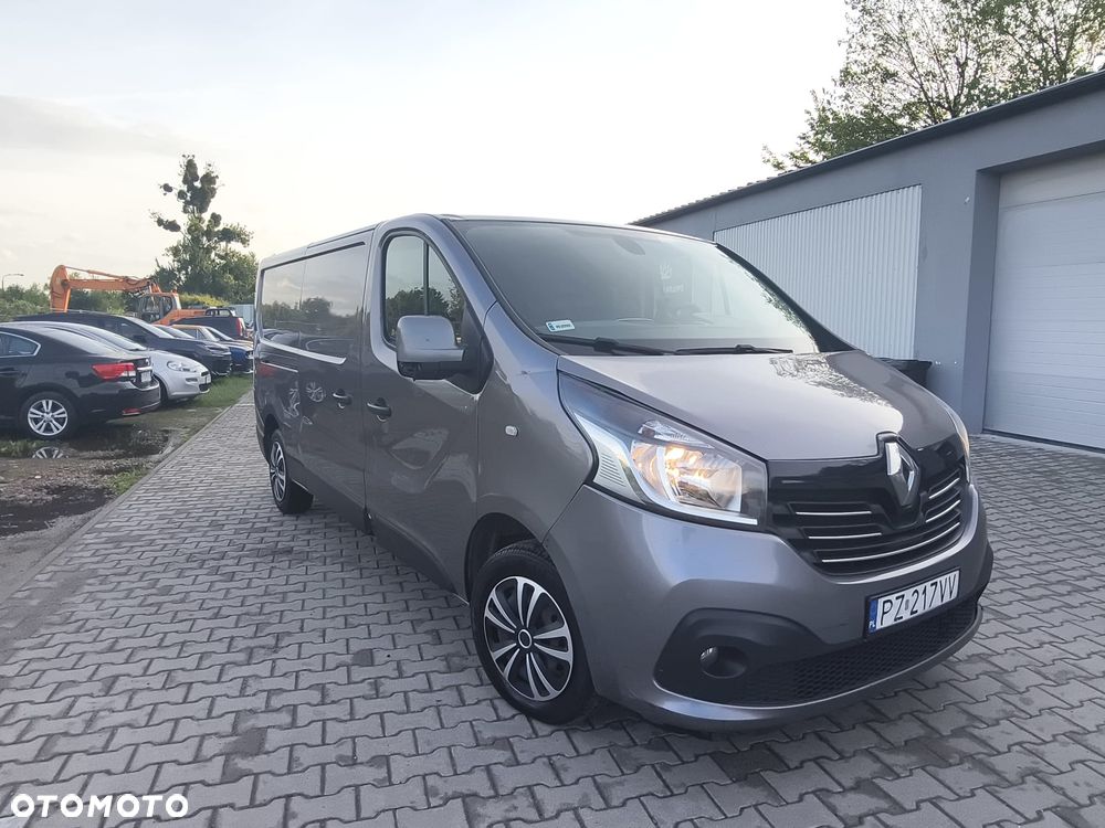 Renault Trafic - 1