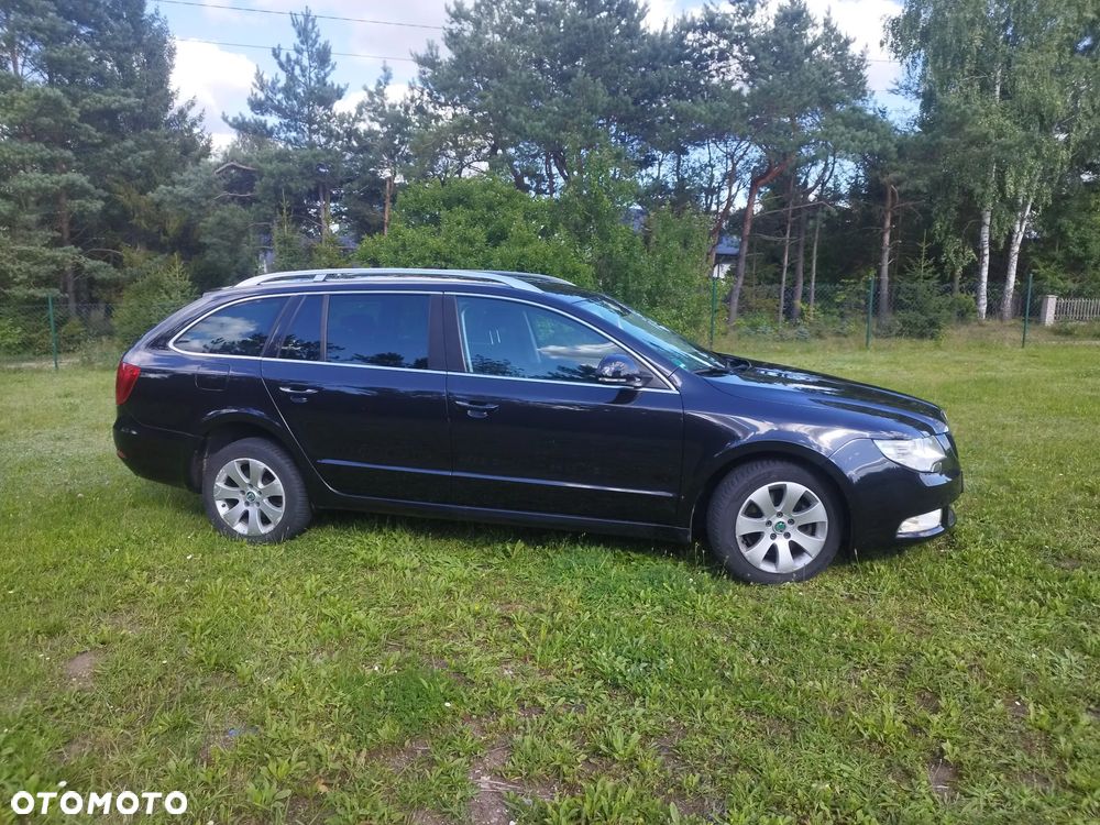 Skoda Superb 2.0 TDI Elegance - 3
