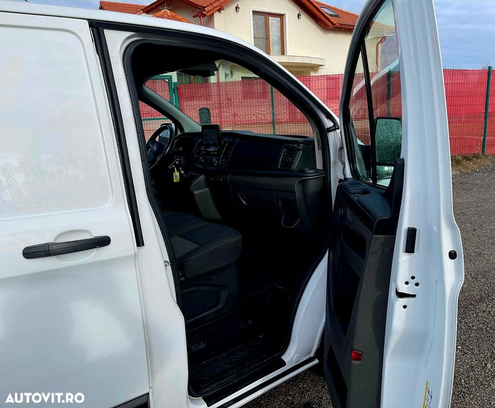 Ford Transit Custom - 10