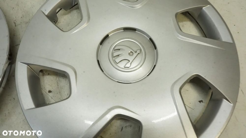KOŁPAKI DEKLE 15 SKODA FABIA RAPID ROOMSTER OCTAVIA  ORYGINAŁ NOWY MODEL - 6