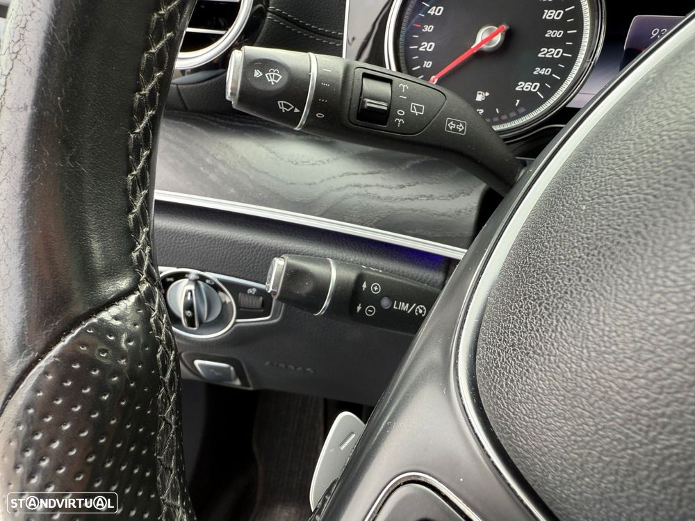 Mercedes-Benz E 220 d AMG Line - 14