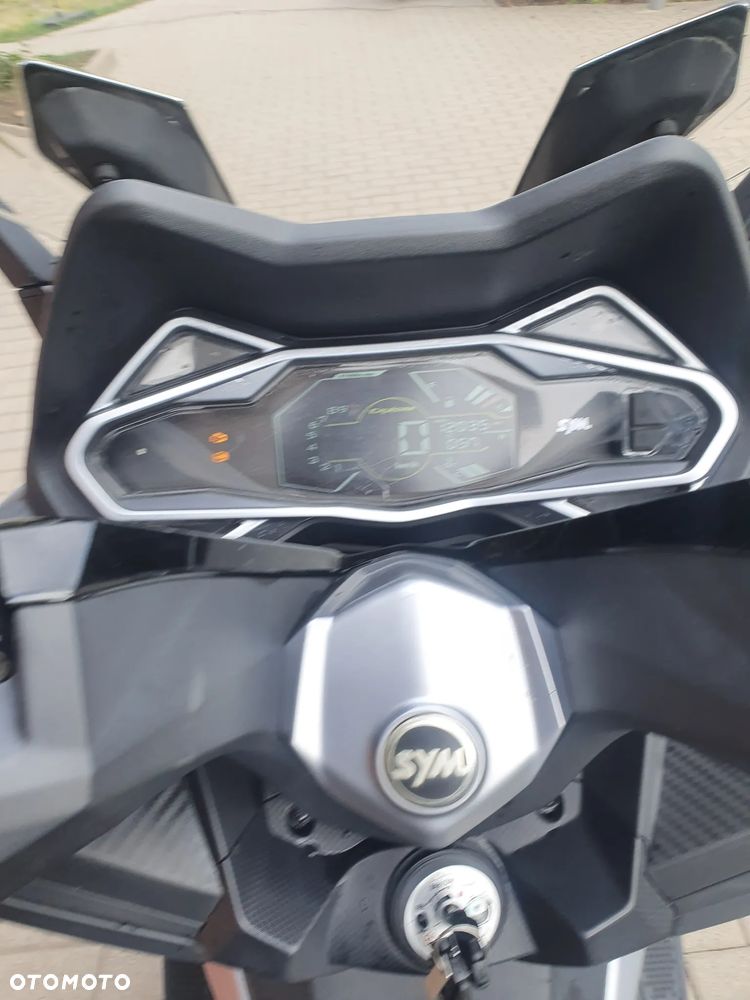 SYM CRUiSYM - 22