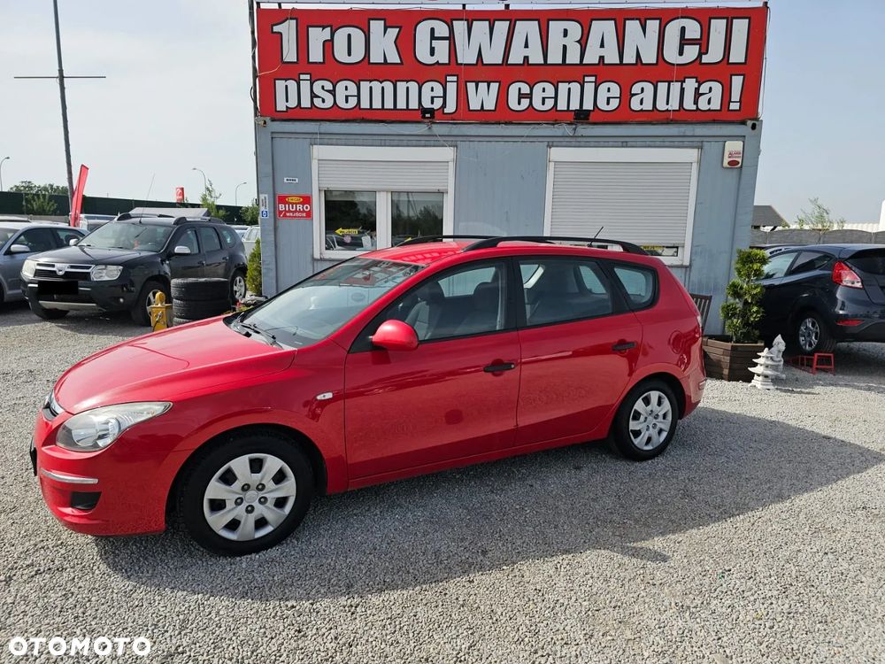 Hyundai i30 1.6 CRDi Base + World Cup - 1