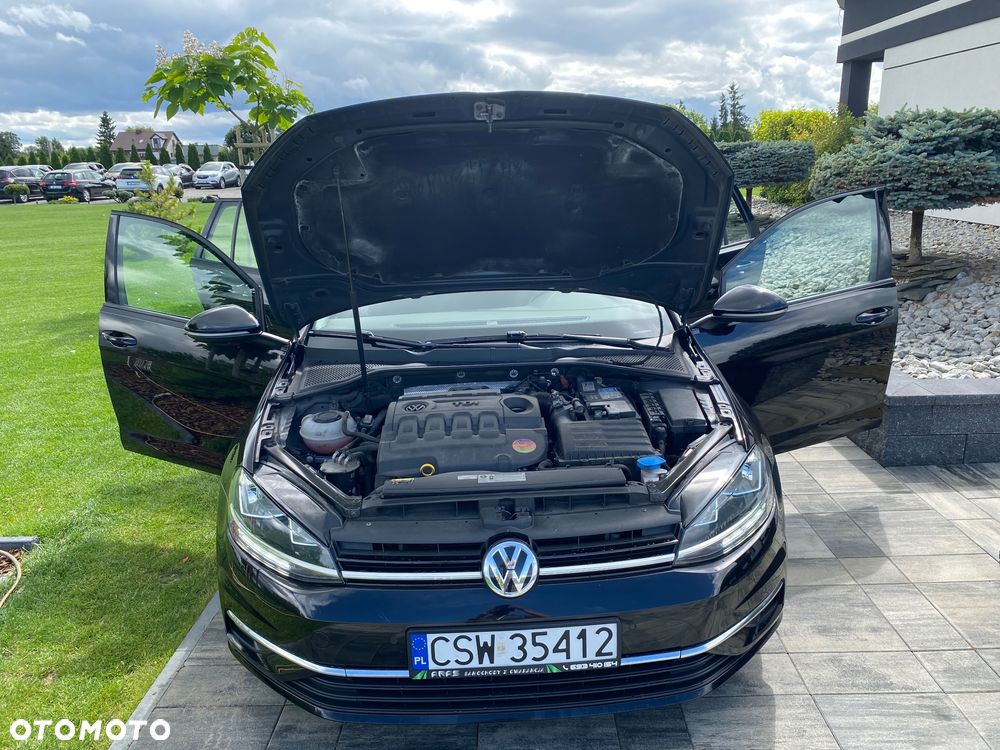 Volkswagen Golf - 17