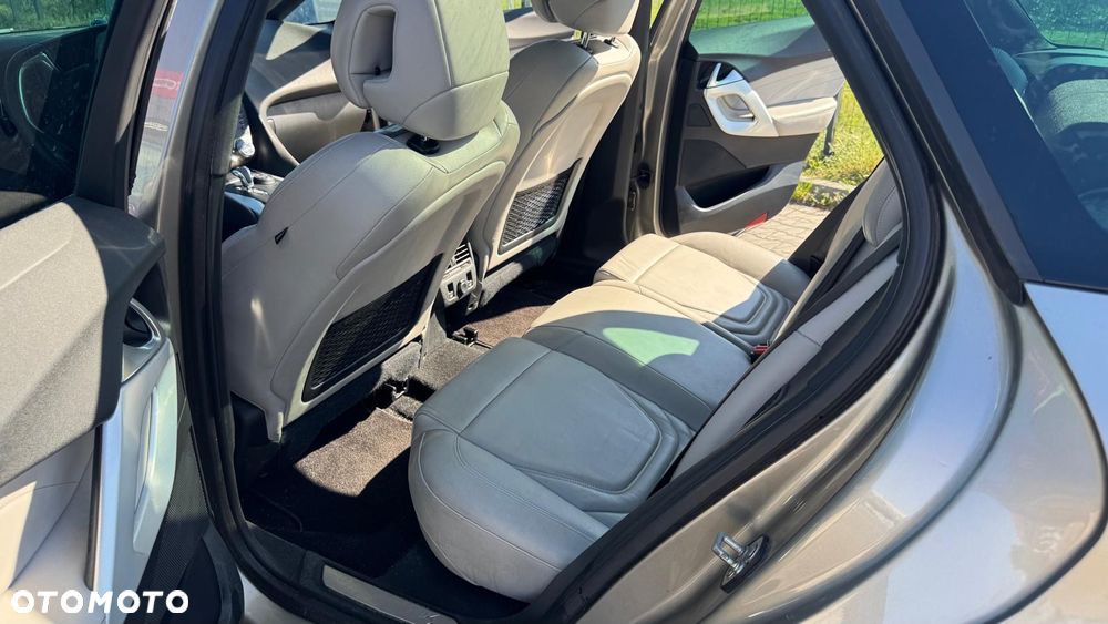 Citroën DS5 2.0 HDi Hybrid4 SoChic MCP - 7