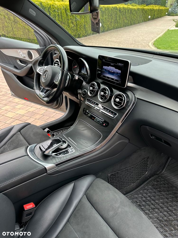 Mercedes-Benz GLC 250 4-Matic - 14