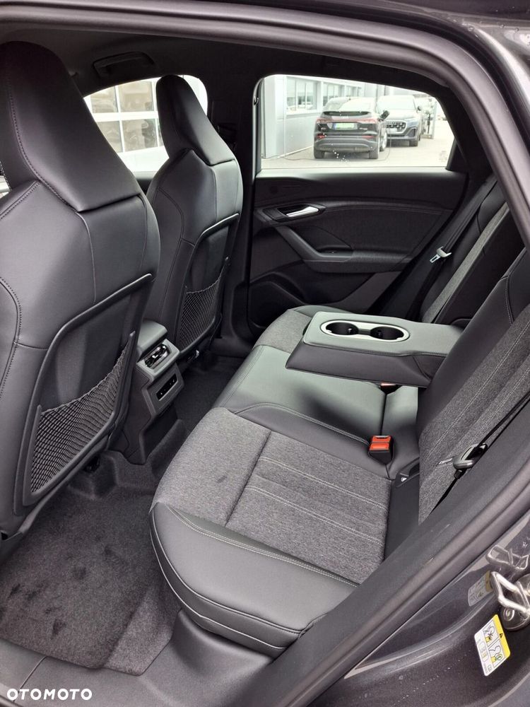 Audi Q6 Sportback e-tron - 13