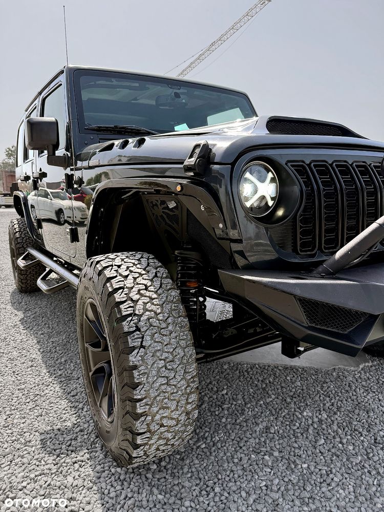 Jeep Wrangler Unlimited Hard-Top 3.6 Automatik X - 14