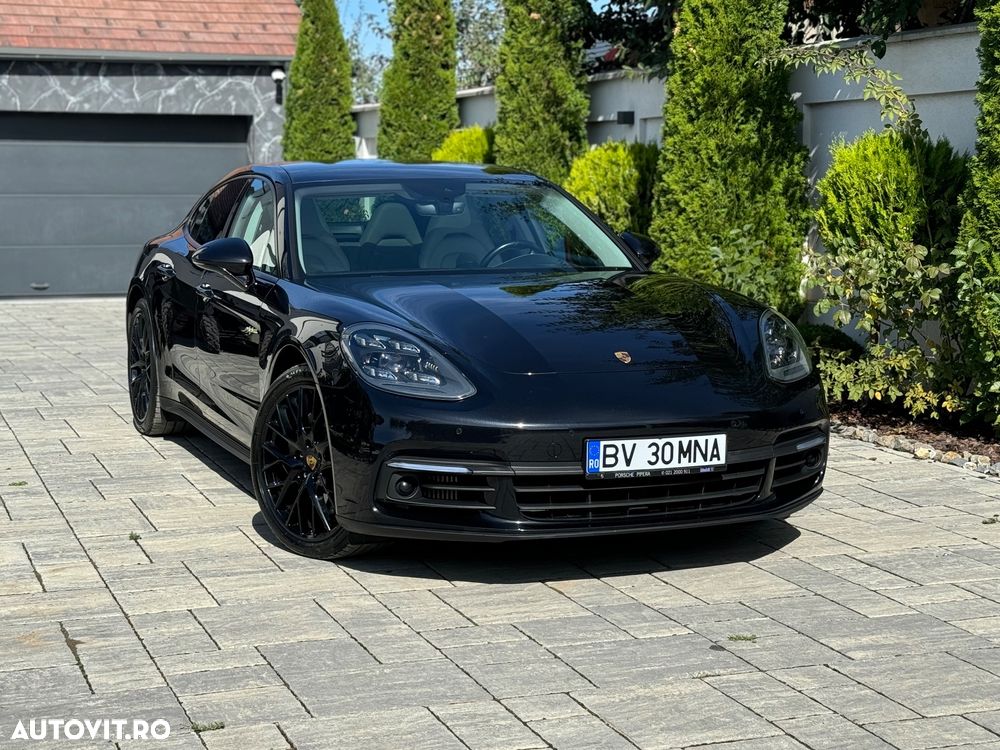Porsche Panamera 4 E-Hybrid - 7