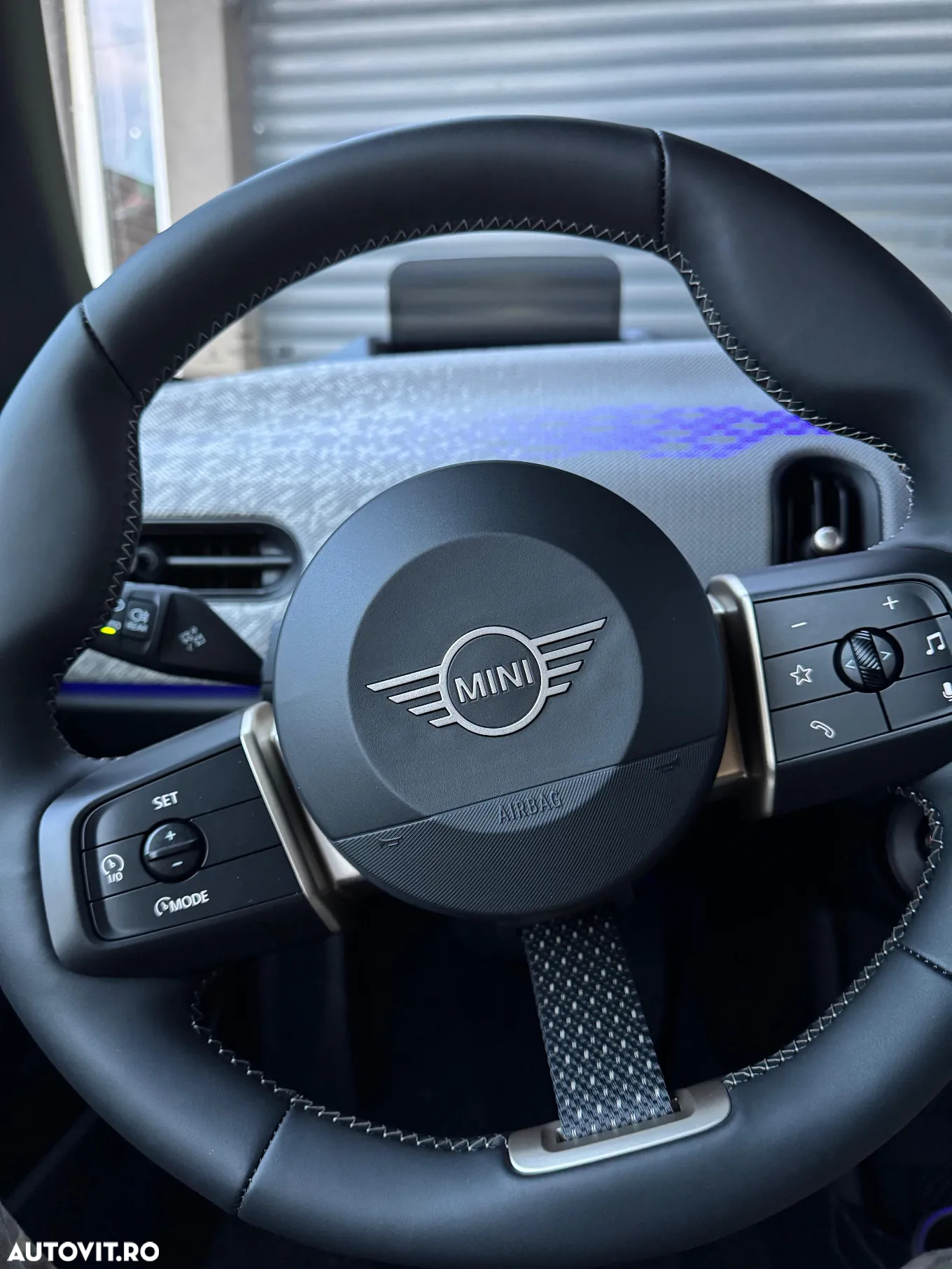 Mini Cooper C - 7