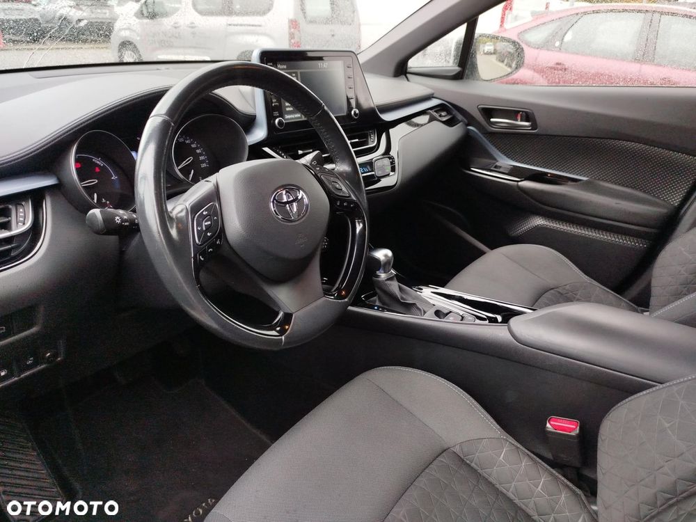 Toyota C-HR - 10