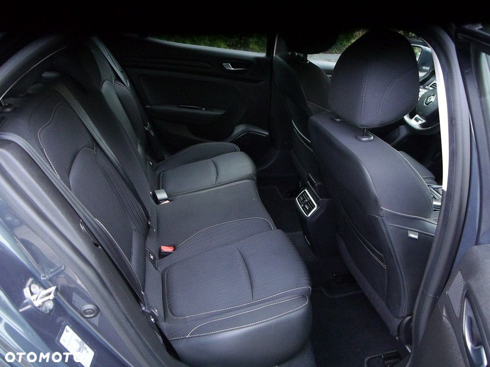 Renault Megane ENERGY TCe 140 EDC LIMITED - 30