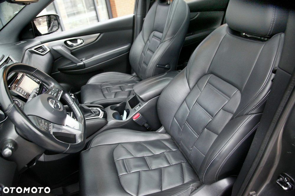 Nissan Qashqai 1.2 DIG-T Xtronic TEKNA+ - 19