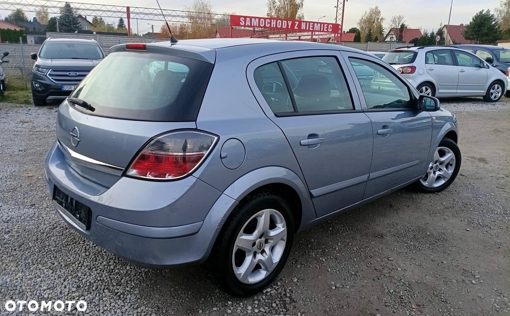 Opel Astra 1.4 Selection 110 Jahre - 3